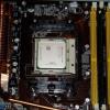 AMD Athlon 64 X2 5200+ : La CPU montata sulla<br>motherboard